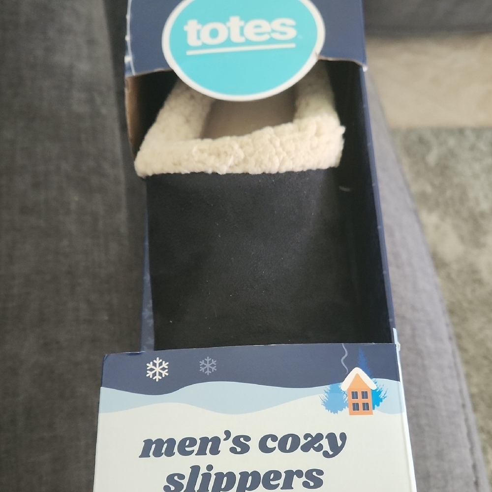 Totes Men's Slippers - Black with Cream Lining